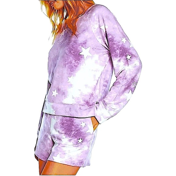 WILDFOX Soft Lounge Shorts in Shades of White and Purple ‘Tie Dye Stars’ - Picture 11 of 12